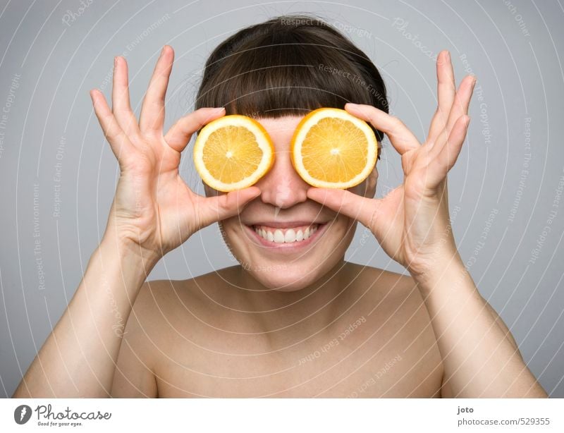 fruchtig I Lebensmittel Frucht Orange Orangenscheibe Ernährung Bioprodukte Vegetarische Ernährung Freude Gesundheit Gesunde Ernährung Wohlgefühl Zufriedenheit