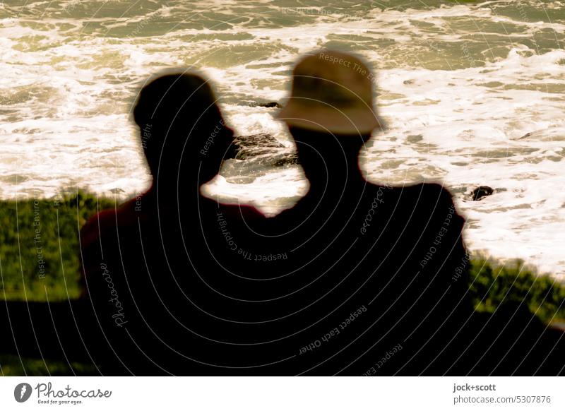 Erholung mit Meeresrauschen Südpazifik Paar Zusammensein Australien Ferien & Urlaub & Reisen Silhouette Pazifik Sommer Küste Natur Freiheit Wellen Sommerurlaub