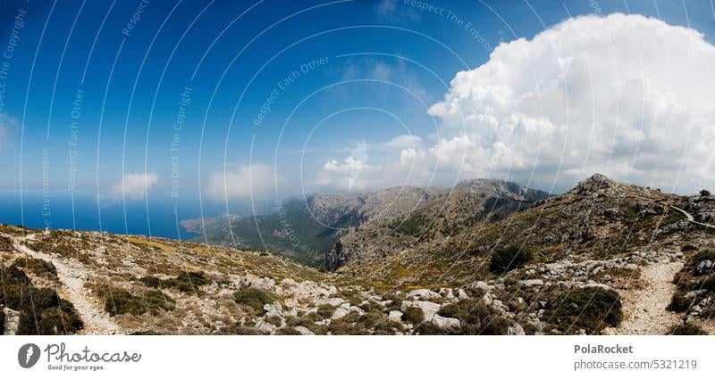 #A0# Wanderung mit Seltenheitswert Mallorca Berge u. Gebirge wandern Wanderer Wandertag Wanderausflug wanderweg wanderlust wandernd Pilgerweg Wolken weite