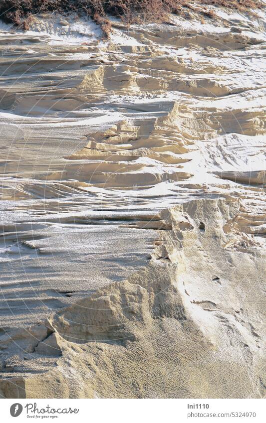 Sand vom Wind geformt Landschaft Natur Küste Sanddüne Sandkörner Erosion Formen Strukturen Gebilde Schichten abstrakt kunstvoll Verwehung Trockenheit