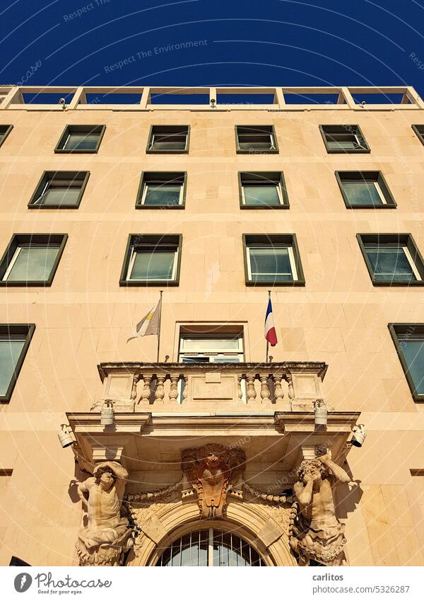In den Gassen von Toulon XI Frankreich Südfrankreich Altstadt mediterran Gebäude Fassade Menschenleer Architektur Stadt Fenster Historisch