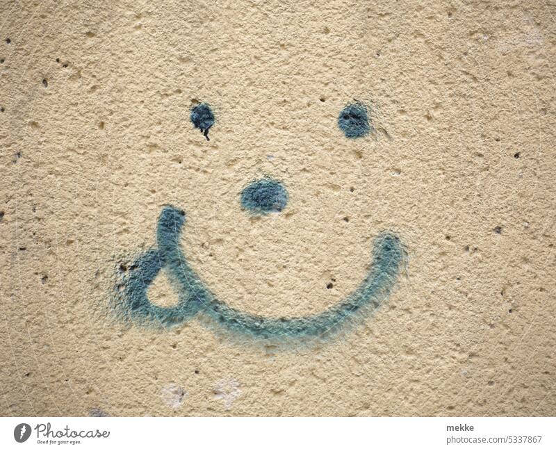 Yeah Wochenende! Smiley Gesicht Smiley-Gesicht Lächeln Gefühle Fröhlichkeit lachen Freude Lebensfreude Zufriedenheit positiv Optimismus Graffiti Freundlichkeit