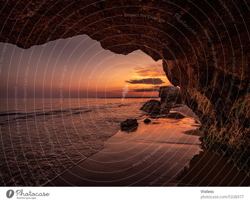 Sonnenuntergang am Strand von Gale IV Portugal Reisen Meer Atlantik Felsen Höhle Spiegelung Wellen Algarve