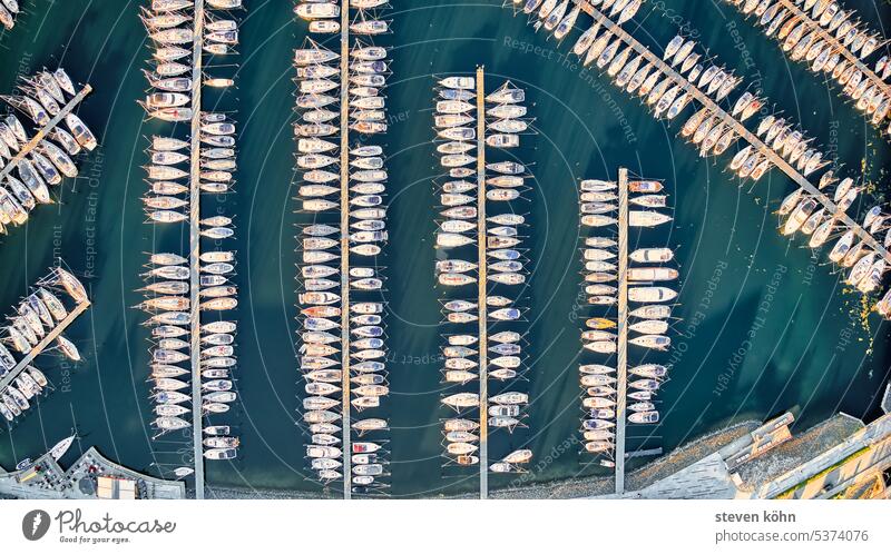Sportboothafen Hafen Luftaufnahmen Drohnenbilder Wasser Vogelperspektive Drohnenaufnahme Drohnenfoto Drohnenfotografie Drohnenansicht Außenaufnahme