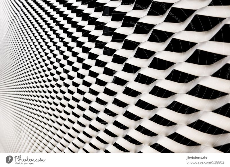 Streckmetall Bauwerk Architektur Fassadenverkleidung Metall schwarz weiß Unendlichkeit Ferne "Bildschirmhintergund," Hintergrundbild Wallpaper Schwarzweißfoto