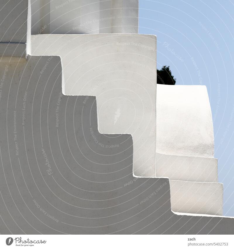 Ecken und Kanten Griechenland Kykladen Kykladenarchitektur weiß Ägäis Insel Mittelmeer Dorf Kapelle Treppe stufen Treppenstufen eckig