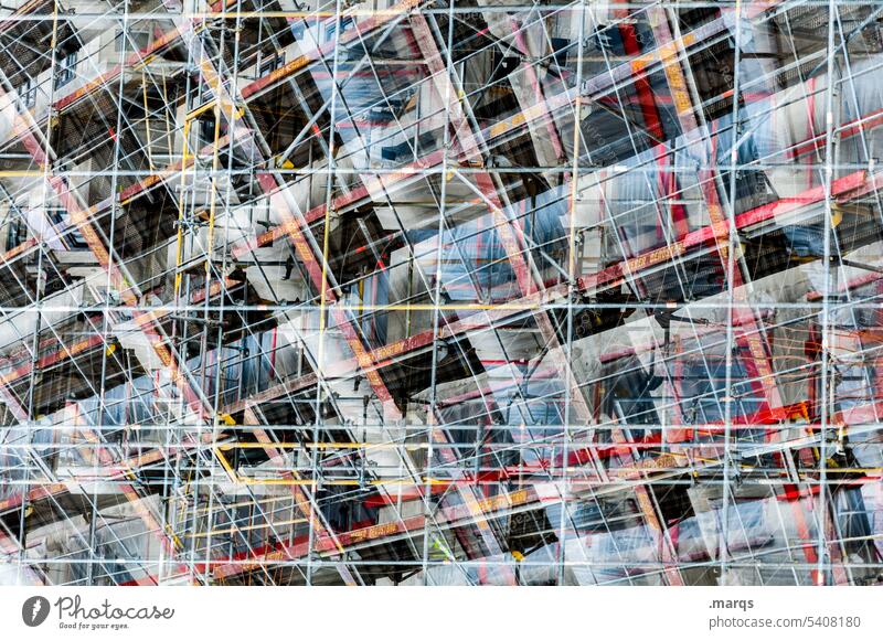 Baugerüst Doppelbelichtung Bauwerk Muster abstrakt Perspektive verrückt Linie Architektur Stahl Arbeit & Erwerbstätigkeit Handwerk bauen Wirtschaft Industrie