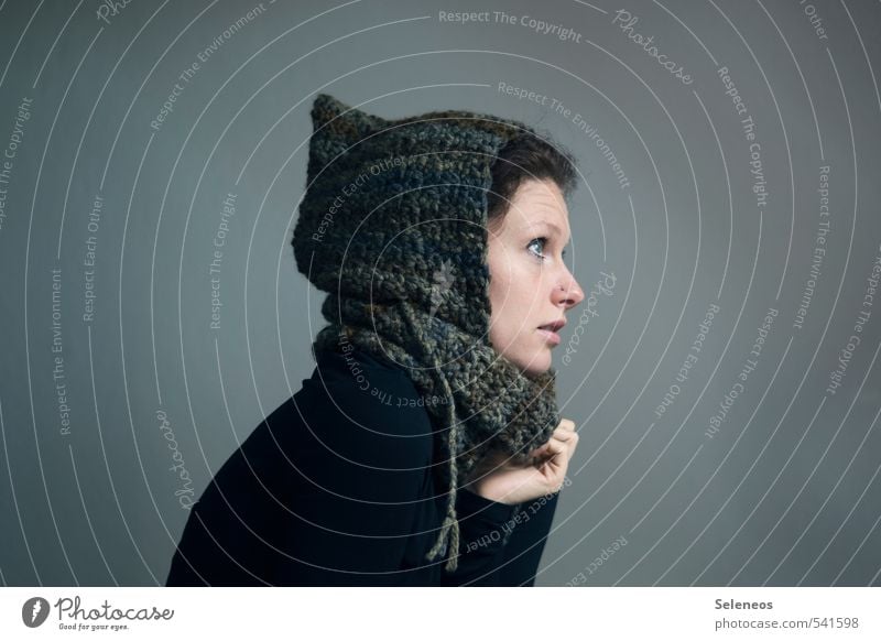 Zweiteiler Winter Mensch feminin Frau Erwachsene Kopf Gesicht 1 Mode Bekleidung Accessoire Schal Mütze frieren kalt weich gestrickt Handarbeit stricken