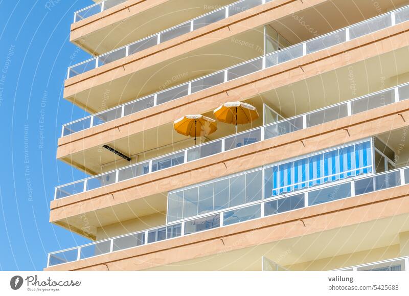 Gebäude an der Strandpromenade in Fuengirola, Spanien Andalusien Costa del Sol Europa Malaga Spanisch Andalusia architektonisch Architektur Großstadt Küste