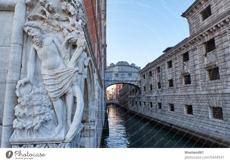 Italien, Venedig, Seufzerbrücke Niemand Kanal Kanäle Kanaele Brücke Brücken Bruecken historisch Sehenswürdigkeit Sehenwürdigkeiten sehenswert Reiseziel