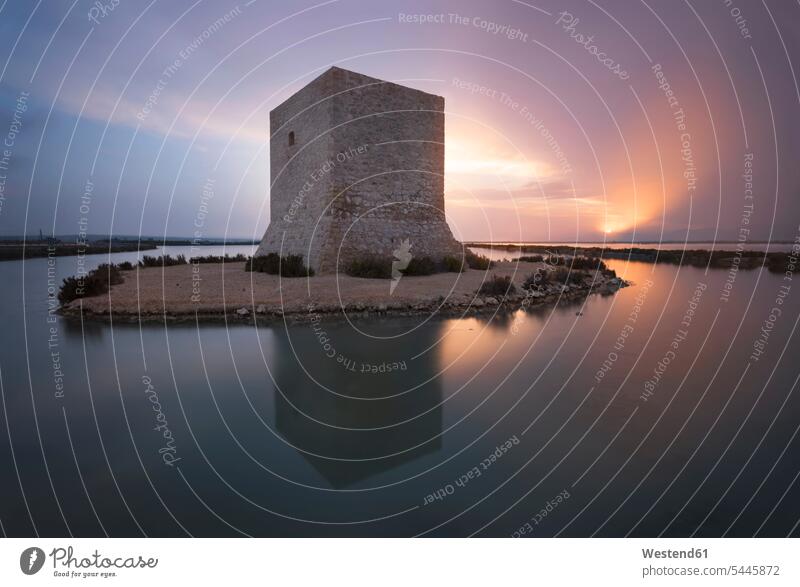 Spanien, Alicante, Hochburg bei Sonnenuntergang Stimmung stimmungsvoll Natur Sonnenuntergänge Gegenlicht Gegenlichtaufnahme Gegenlichtaufnahmen Außenaufnahme