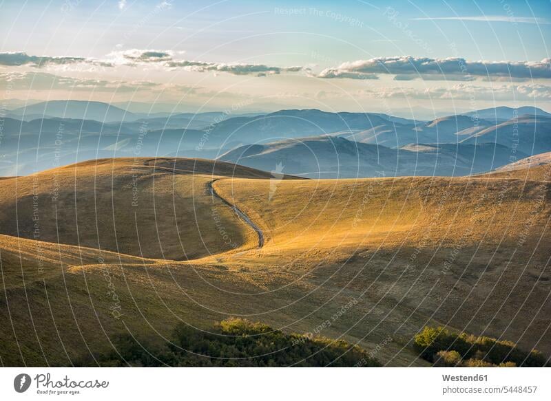 Italien, Umbrien, Parco Nazionale dei Monti Sibillini, Nationalpark Monti Sibillini Abgeschiedenheit Einsamkeit abgeschieden Landschaft Landschaften Reiseziel
