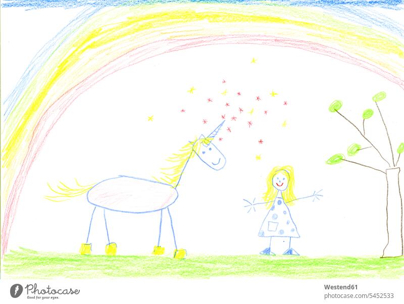 Kinderzeichnung von Einhorn und Mädchen auf Papier Papiere gemalt Vorstellungskraft Phantasie Erfindungsgabe Einbildungskraft Fantasie Nahaufnahme Nahaufnahmen