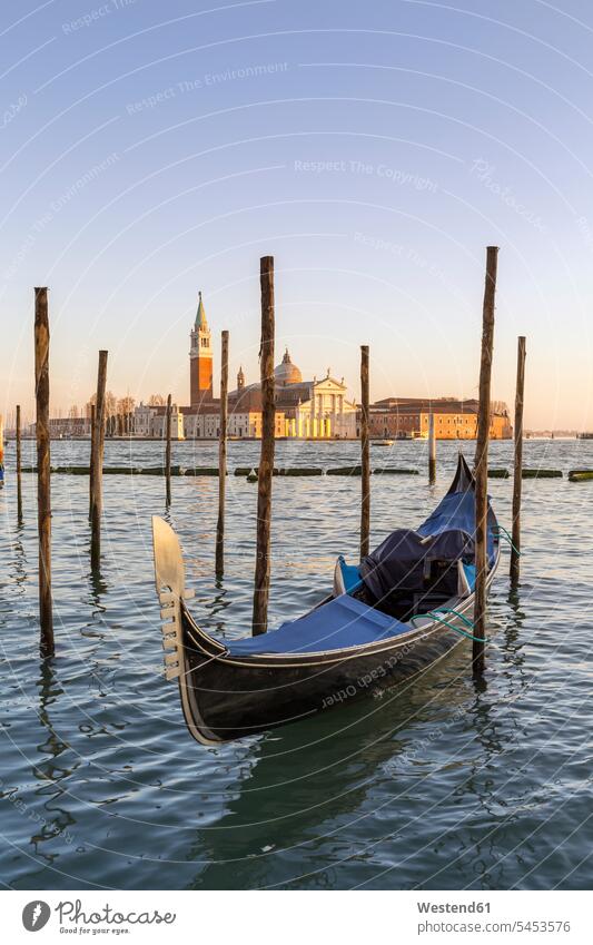 Italien, Venedig, Gondel vor San Giorgio Maggiore Boot Boote Textfreiraum Ruhe Beschaulichkeit ruhig Weltkulturerbe historisch historisches geschichtlich