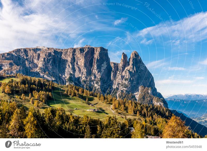 Italien, Südtirol, Seiser Alm, Schlern Wolke Wolken Ruhe Beschaulichkeit ruhig Tag am Tag Tageslichtaufnahme tagsueber Tagesaufnahmen Tageslichtaufnahmen