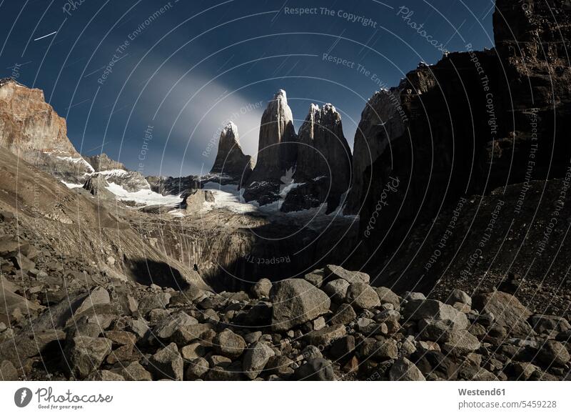 Chile, Patagonie, Nationalpark Torres del Paine bei Nacht Wolke Wolken Berg Berge Region de Magallanes y de la Antartica Chilena Region XII