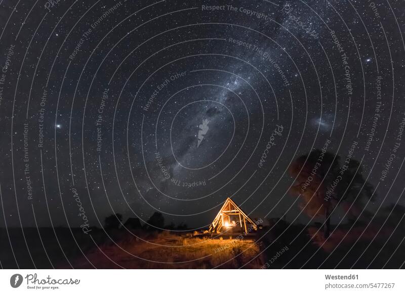 Botswana, Kgalagadi Transfrontier Park, Kalahari, Two Rivers Camp bei Nacht, Milchstraße nachts Camping Campen zelten Lager Ruhe Beschaulichkeit ruhig Stern