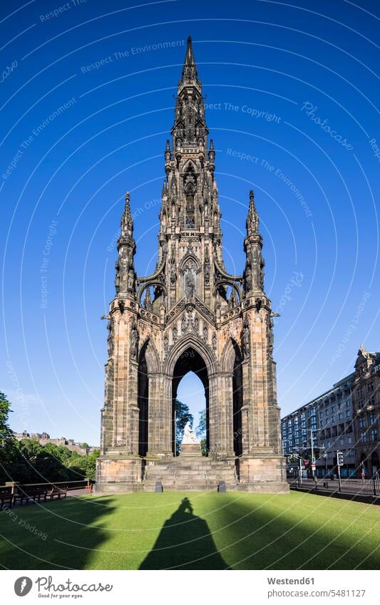 Großbritannien, Schottland, Edinburgh, Scott Monument Neugotisch wolkenlos ohne Wolken Textfreiraum Persönlichkeit beruehmt Persoenlichkeit Beruehmtheiten