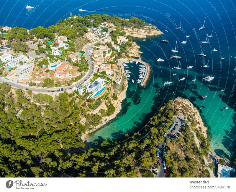 Spanien, Mallorca, Palma de Mallorca, Luftaufnahme, El Toro, Villen und Yachten in der Nähe von Portals Vells Reiseziel Reiseziele Urlaubsziel Natur Urlaubsort