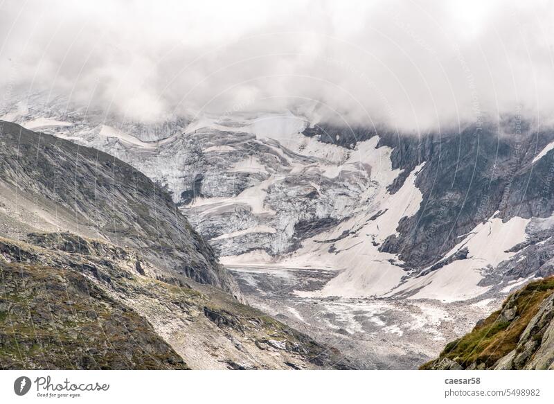 Der Karlingerkees-Gletscher im Nationalpark Hohe Tauern Österreich Europa Alpen Eis Schnee karlingerkees weiß gebirgig hohe Tauern Berge u. Gebirge Gipfel