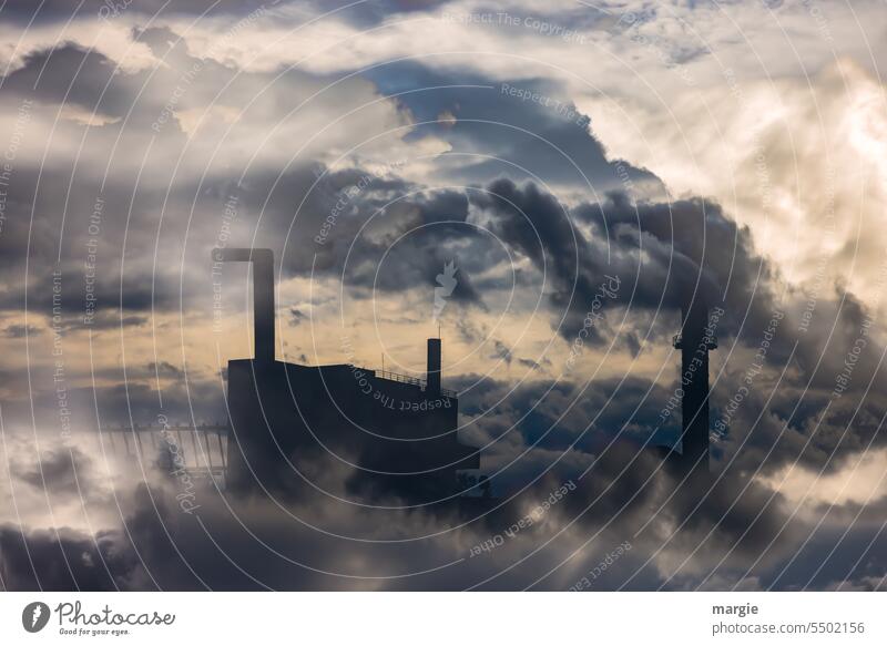 Schmutzige Industrie Industrieanlage Wolken schmutzig Fabrik Schornstein Emission Rauch Klima Luftverschmutzung Himmel Wasserdampf Energie Umweltverschmutzung
