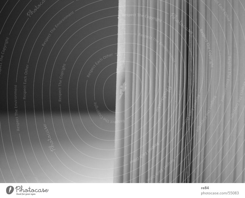 vertical limit - platz fürs daumenkino Papier Block Streifen Linie Daumen Kino weiß grau schwarz Licht vertikal Karton Hintergrundbild hell Schatten paper