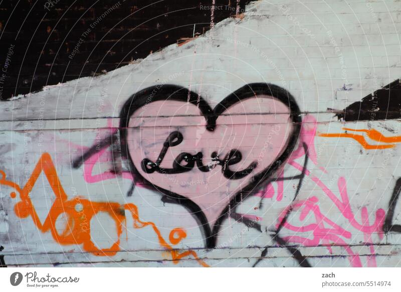 immer wieder I Botschaften Liebe Graffiti streetart Herz Romantik Liebesbekundung Verliebtheit Liebeserklärung Gefühle herzförmig Symbole & Metaphern Zeichen