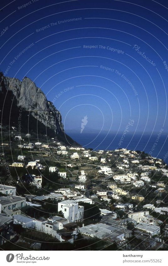 capri_ohne rote sonne Capri Haus Meer Himmel blau Berge u. Gebirge