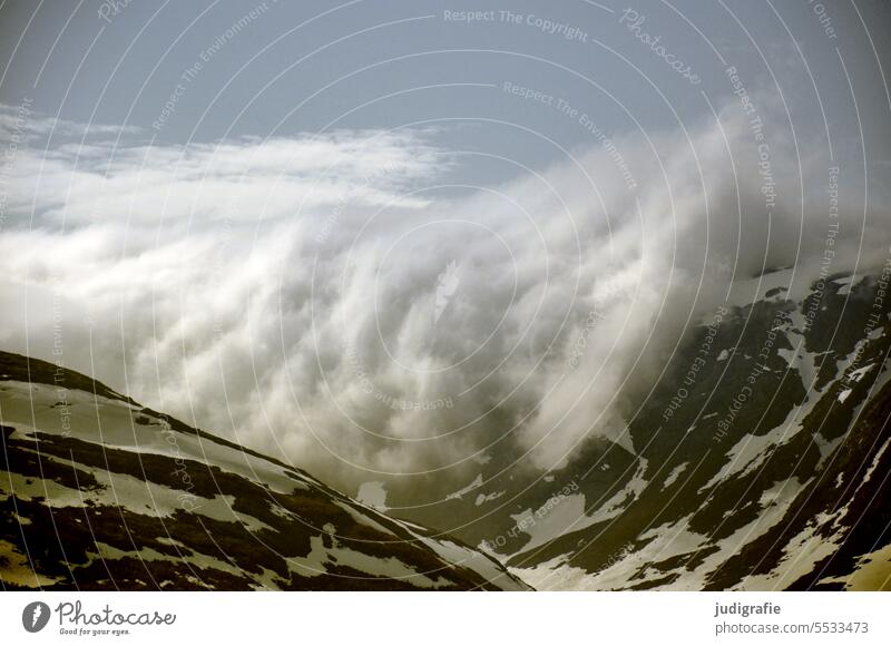 Norwegen Berge u. Gebirge Wolken weich Schneebedeckte Gipfel Landschaft Natur Himmel kalt Klima
