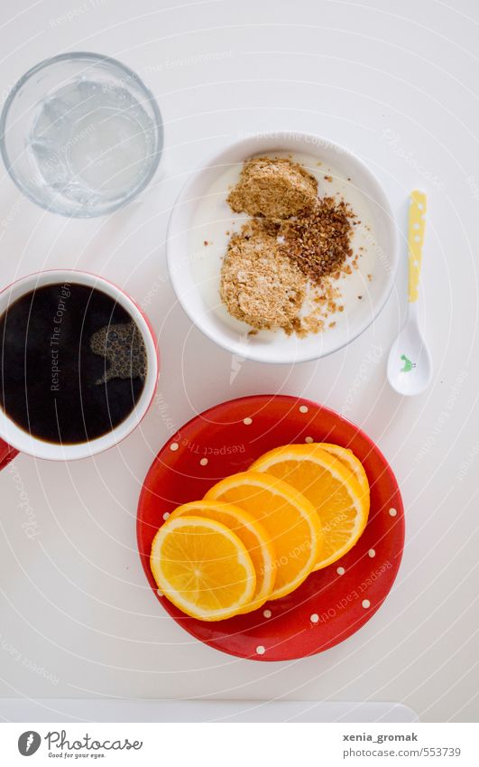 Frühstück Lebensmittel Joghurt Milcherzeugnisse Frucht Orange Getreide Dessert Bioprodukte Vegetarische Ernährung Diät Heißgetränk Kaffee Geschirr Tasse Besteck