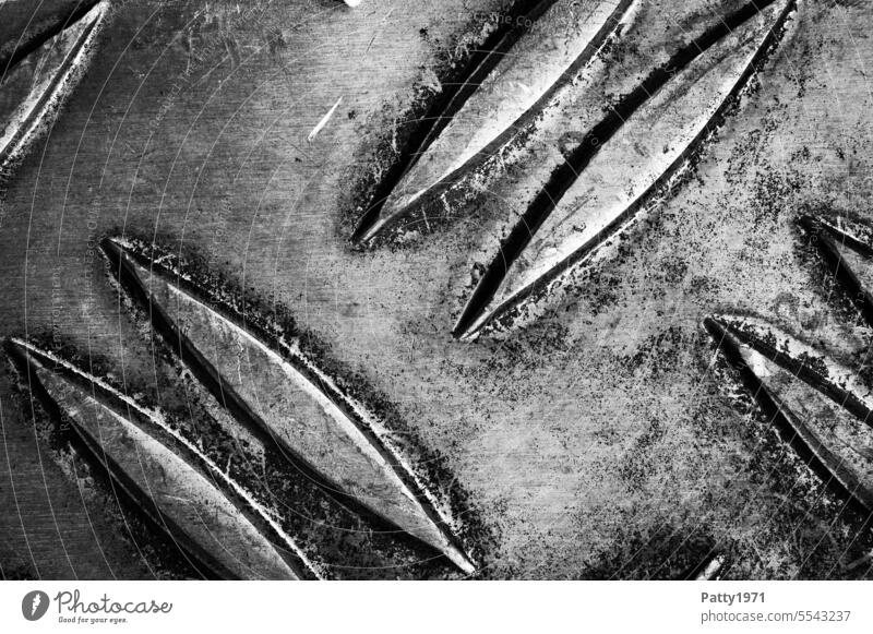 Parallelwelt | Detailaufnahme Riffelblech. Antirutsch Oberfläche aus Metall antirutsch Blech Strukturen & Formen abstrakt Hintergrund grunge schmutzig benutzt