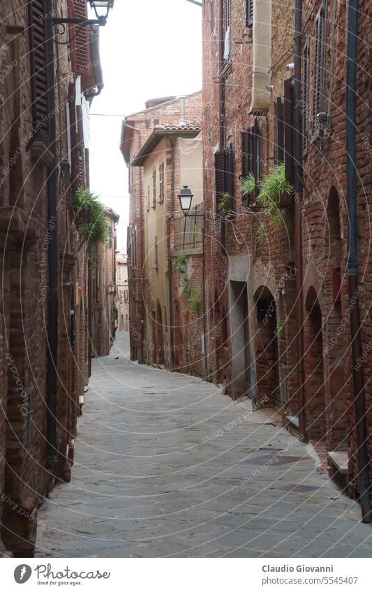 Torrita di Siena, historische Stadt in der Toskana Europa Italien Architektur Gebäude Großstadt Stadtbild Farbe Tag Außenseite mittelalterlich im Freien Palast