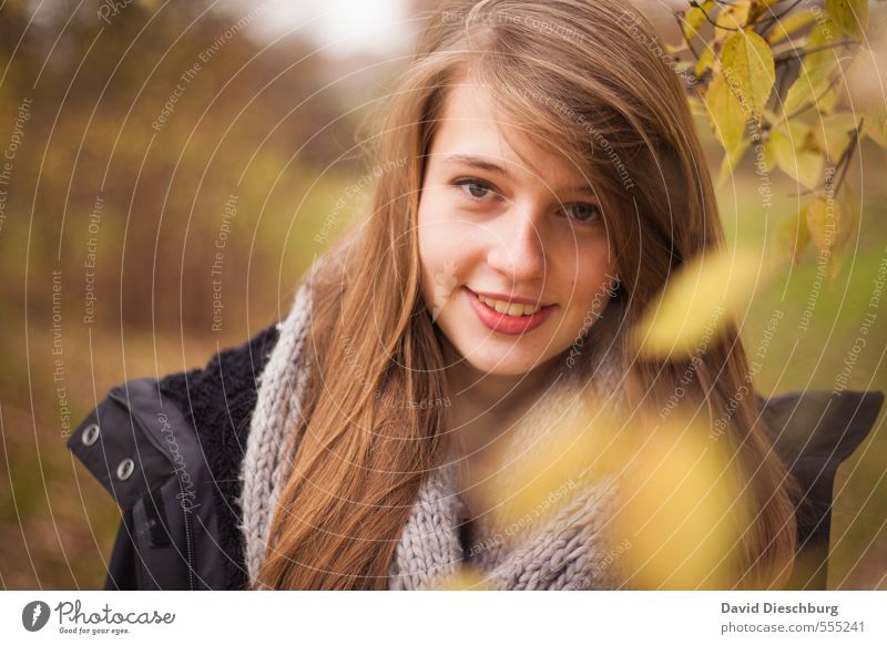 Kathi Mensch feminin Mädchen Junge Frau Jugendliche Schwester Kopf Haare & Frisuren Gesicht 1 13-18 Jahre Kind Frühling Herbst Pflanze Blatt Park Wald Jacke