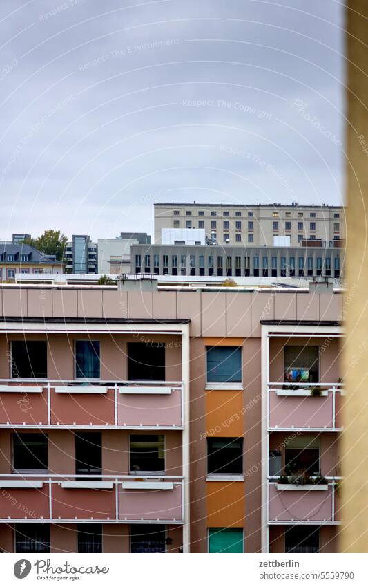 Dresden architektur dresden geschichte nacht neustadt residenzschloß sachsen neubau neubaublock wbs 70 platte plattensiedlung großsiedlung großplattensiedlung