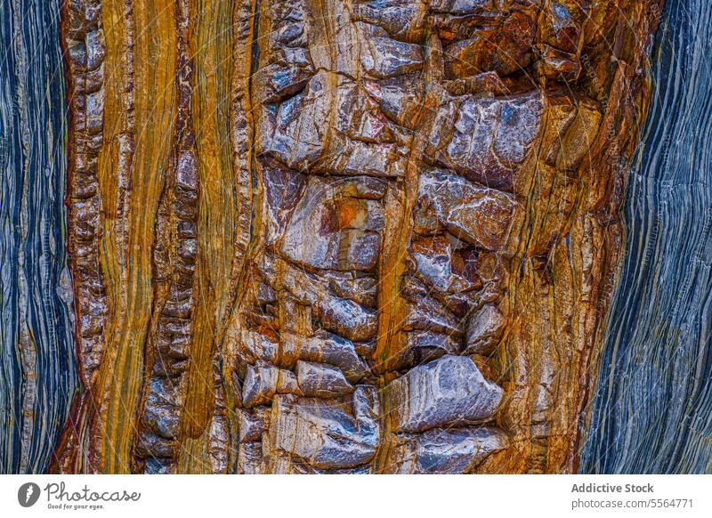 Texturierter Hintergrund der rauen Oberfläche eines Felsens Formation Stein Muster Mineral abstrakt Geologie solide Natur Grunge felsig uneben Material Riss