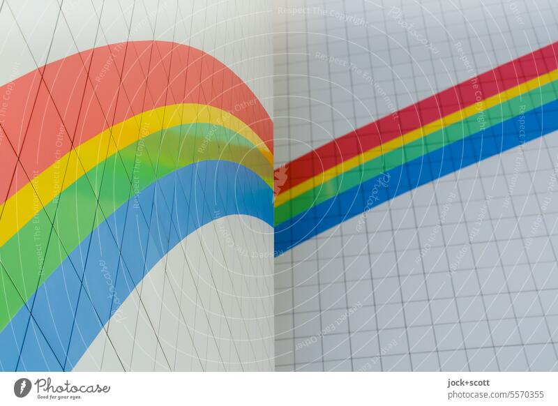 Fassade mit Farben des Regenbogens Architektur Strukturen & Formen Plattenbau Zeichen modern groß Optimismus Symmetrie Akzeptanz Gleichstellung Frieden
