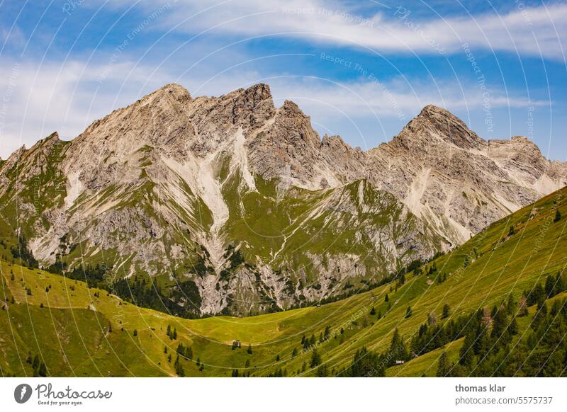 Berg in Lesachtal Kärnten Gebierge Bundesland Kärnten Österreich Außenaufnahme Alpen Tag Berge u. Gebirge Landschaft Natur Farbfoto Panorama (Aussicht) Erholung
