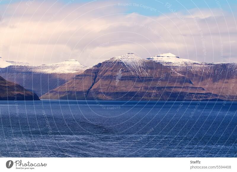 nordatlantische Färöer-Inseln Färöer Inseln Färöerinseln Schafsinseln Archipel Atlantik Nordatlantik nordatlantische Inseln atlantischer ozean Felshügel Berge