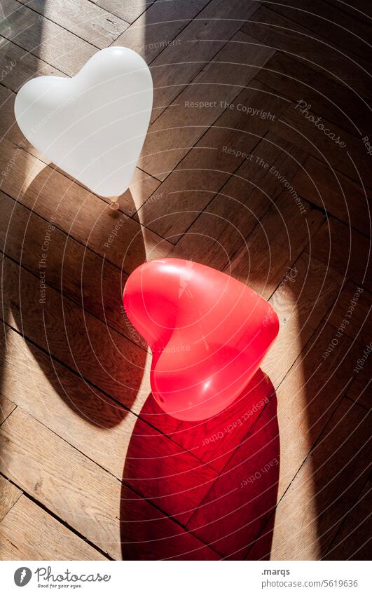 Doppelherz Luftballon Herz Romantik Liebe Gefühle rot Herzform romantisch Hoffnung Sympathie positiv Valentinstag Emotionen emotional Gefühle und Emotionen