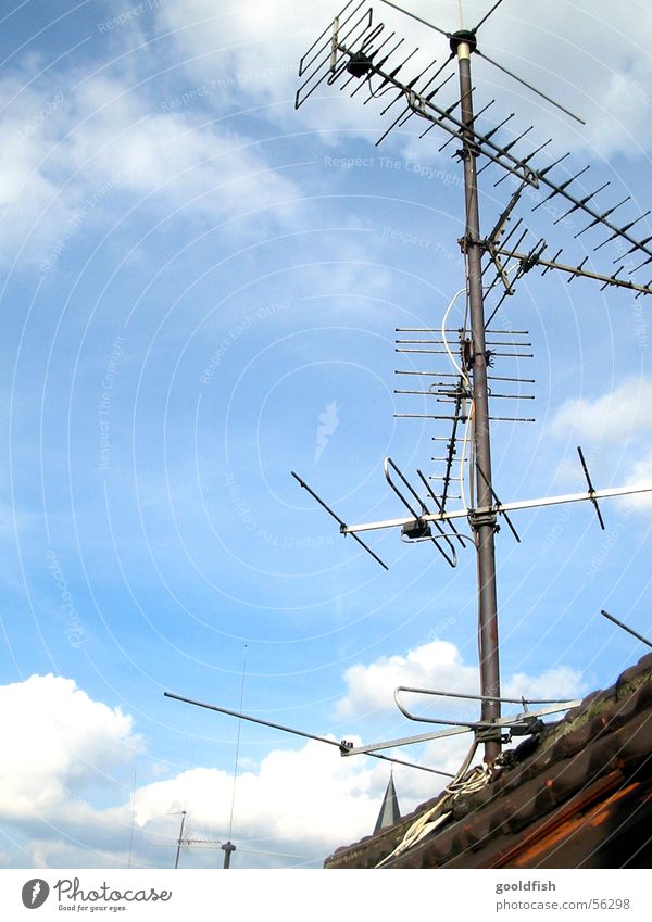antenne Wolken Antenne Fernsehen Dach Himmel blau Begrüßung