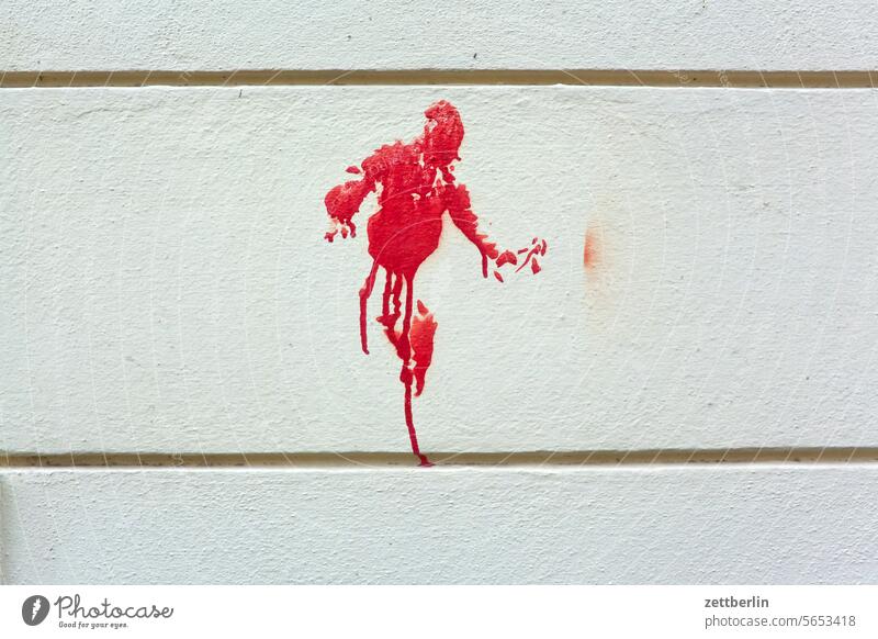 Roter Mann (oder was anderes) malerei graffiti wandmalerei kunst sachbeschädigung vandalismus beschmiert skizze zeichnung kinderzeichnung mann mensch person rot