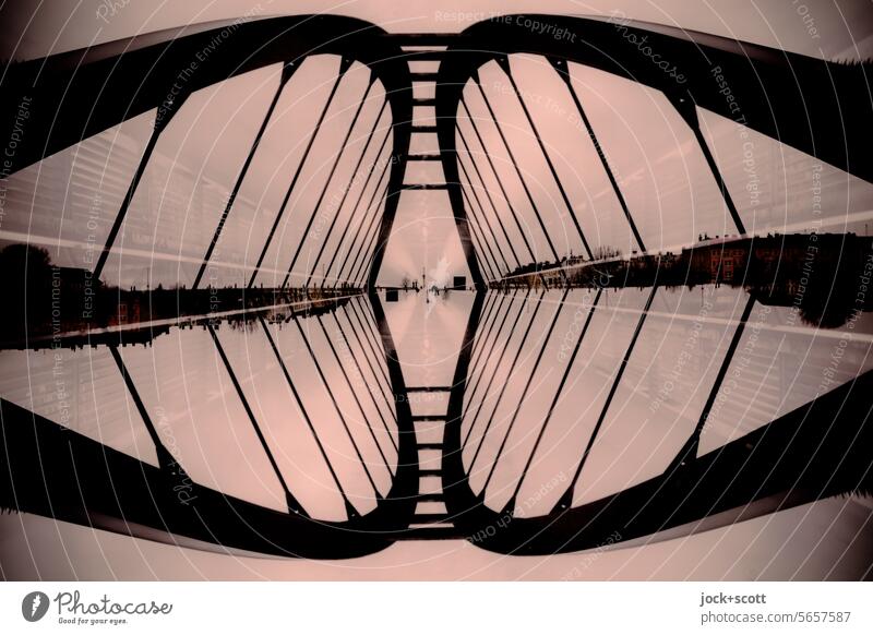 Steg im Doppel Brücke Doppelbelichtung Moderne Architektur Konstruktion Bogen Spannweite Symmetrie Schwedter Steg Silhouette Tiefenschärfe Strukturen & Formen