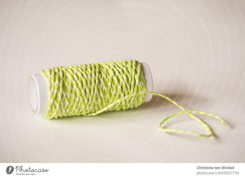 Frühlingsfarben Kordel Geschenkband Garnrolle Baumwollschnur Baumwollband grün weiß hellgrün Rolle Baumwollkordel Dekoration & Verzierung basteln Schnur