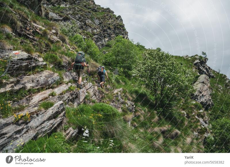 Val Grande - Wanderung 1 Wandern Abenteuer abenteuerlich italien Italienische Alpen Berge Naturschutzgebiet Bergwandern Berge u. Gebirge Wälder Grün freiheit