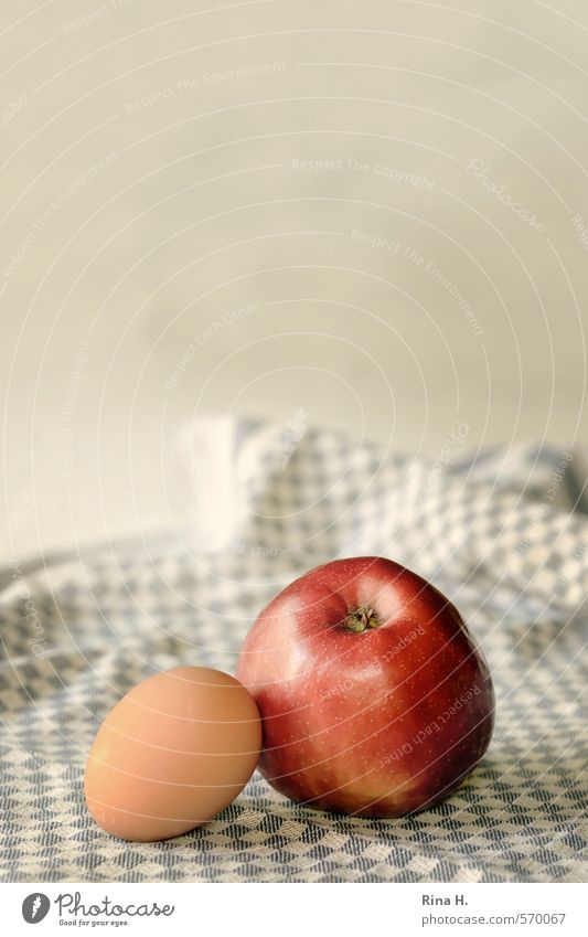 Appel und 'n Ei Frucht Apfel Ernährung frisch Gesundheit Billig Küchenhandtücher Redewendung Vitamin Farbfoto Menschenleer Textfreiraum links