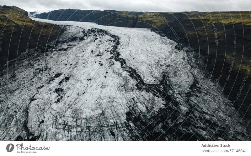 Der majestätische Vatnajokull-Gletscher in der isländischen Landschaft Island Eis Verschlussdeckel Antenne Ansicht Muster Natur kalt Klima Umwelt reisen