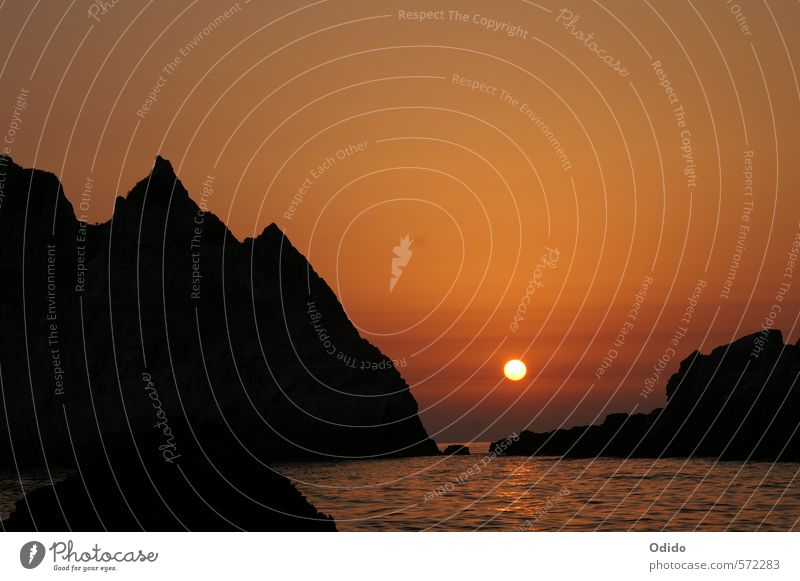 Sonnenuntergang auf Korfu Umwelt Natur Landschaft Wasser Himmel Wolkenloser Himmel Sonnenaufgang Sonnenlicht Sommer Schönes Wetter Wellen Meer Mittelmeer Insel