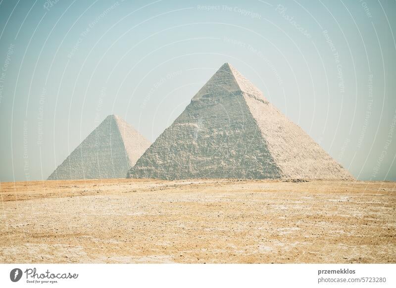 Die Pyramiden von Gizeh. Das meistbesuchte ägyptische Wahrzeichen. Altes Ägypten. Nekropole von Gizeh. Urlaubsziel. Historische Stätte. Touren und Besichtigungen