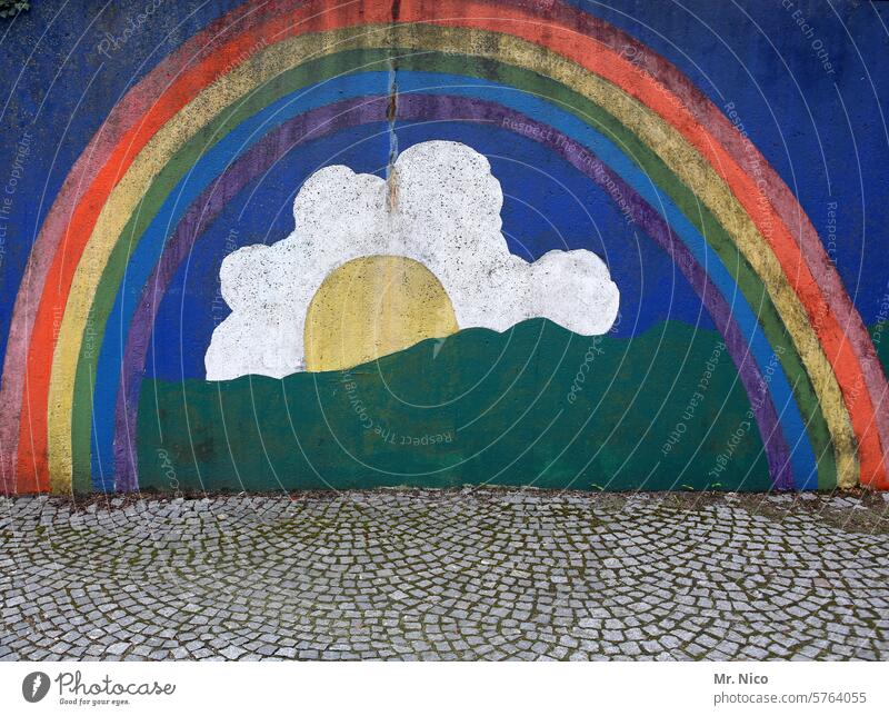 lass uns die welt bemalen Regenbogen regenbogenfarben Graffiti Farbe Paradies Fröhlichkeit Wand Mauer Kunst Farbenspiel angemalt mehrfarbig Pflastersteine