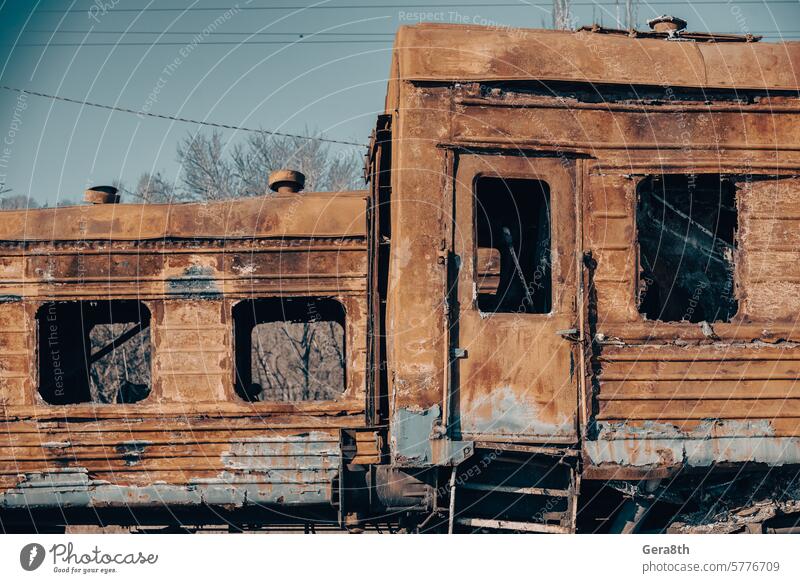 beschädigte und verbrannte Züge in der Ukraine donezk Charkow Kherson kyiv Lugansk mariupol Russland Saporoschje aussetzen Verlassen attackieren bahmut
